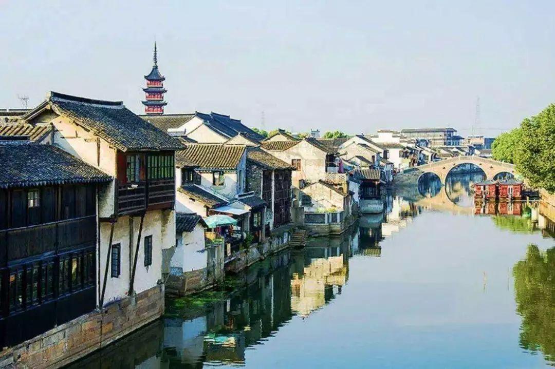 《清炒土豆丝:一道穿越时光的美味》